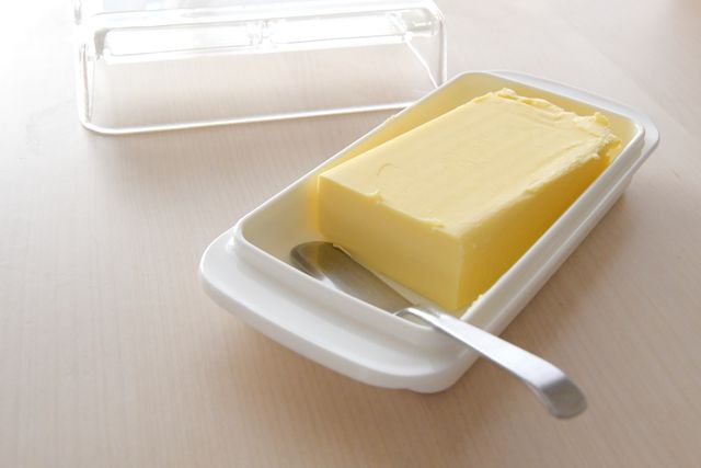 バター