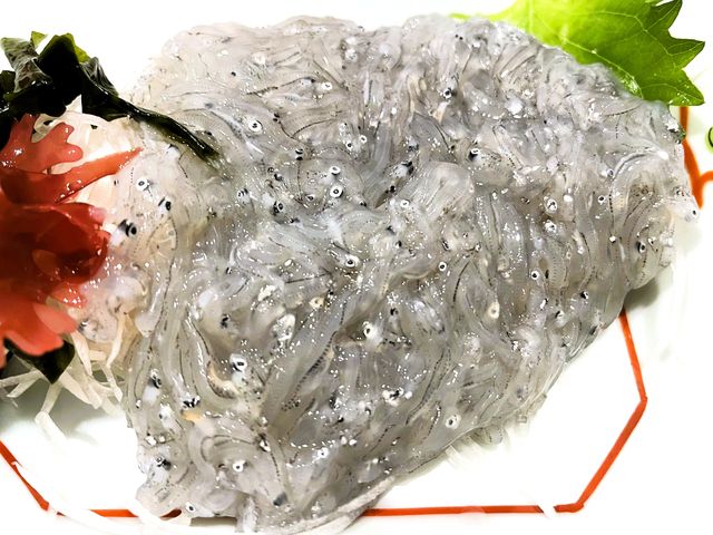 生しらす