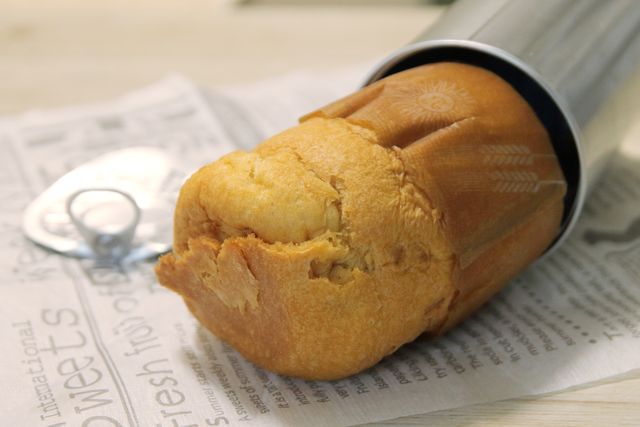 パンの缶詰