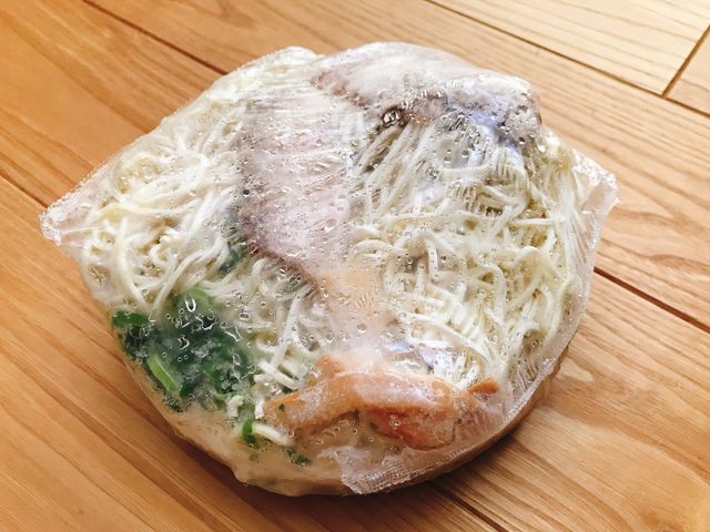 冷凍ラーメン