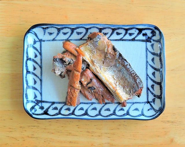 サンマ缶(蒲焼き)