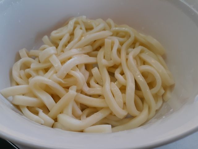 ゆでうどん