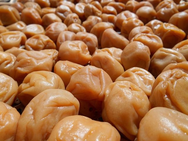梅干し(自家製・数年物)